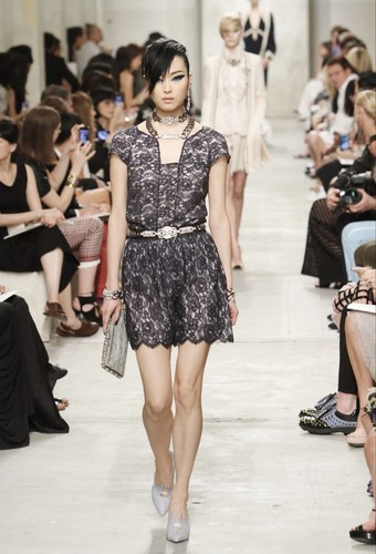 Chanel 14c runway black - chanel, lace