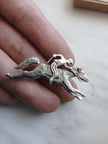 Horse racing sterling silver - racing,