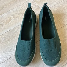  Lands' End Size 9UK Slip on Fabric Shoes Green-Non Slip Soles- VGC
