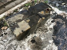 C112 Bobcat 320 Mini Digger - Fuel Tank (Machine Parts / Spares)
