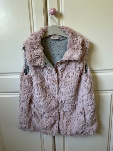 Girls next faux - faux, fur