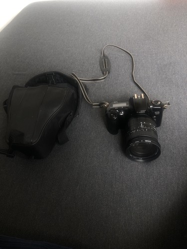 Canon eos 500 film - camera, good