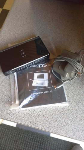 Nintendo lite black - nintendo,