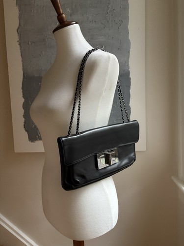 Chanel black giant - black,