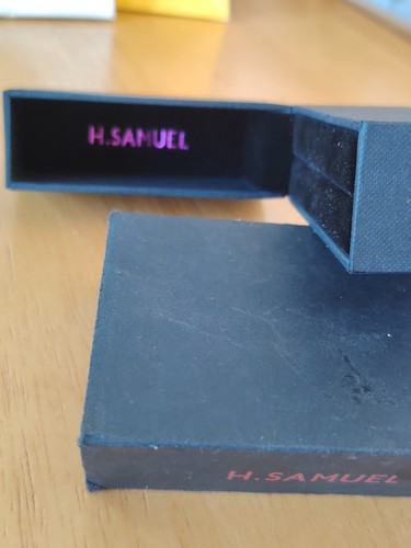 Empty box samuel - *empty, h.