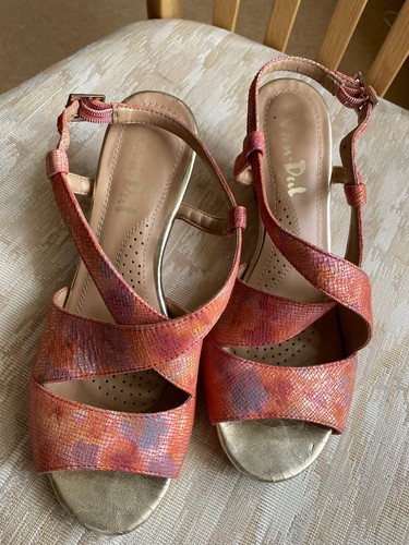 Van dal orange - dal, leather