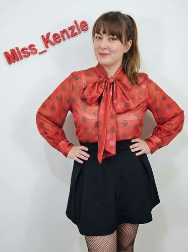Red spotty semi sheer - , tie