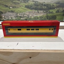 Hornby R4901 MK2f Network Rail