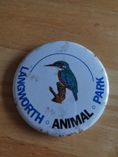 Vintage Souvenir Langworth Animal Park  Badge Featuring A Kingfisher - Imperfect