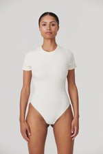 BRAND NEW - Narvvi short