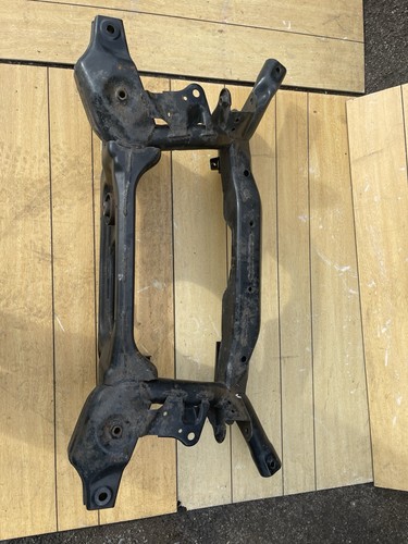 Mitsubishi evo rear - rear, cross