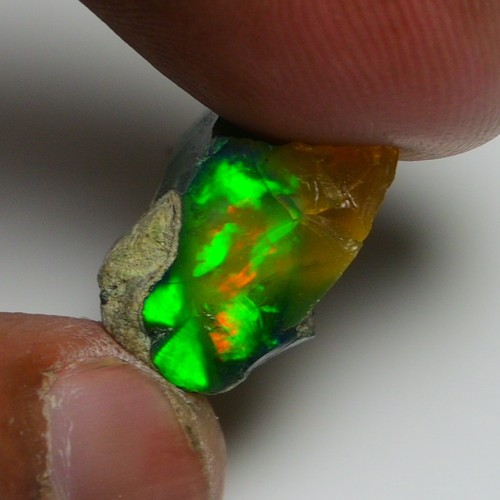 Jewelry grade black opal - grade, rough