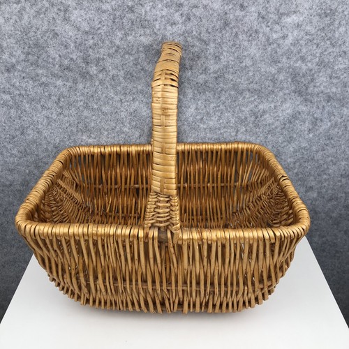 Wicker shopping basket - shopping,
