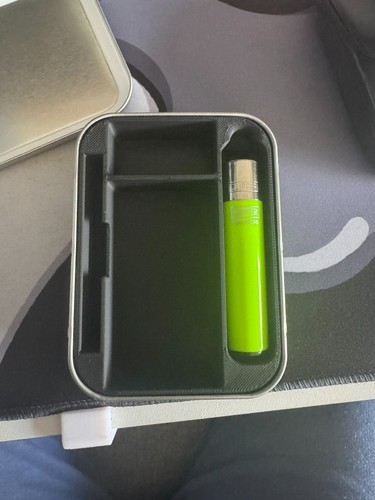 Printed tobacco tin - 3d,