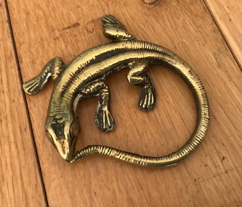 Vintage solid brass - brass, lizard