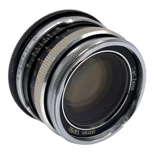 Carl zeiss ultron 50mm - carl, f/1.8