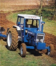 FORD TRACTOR 7600 100 Series