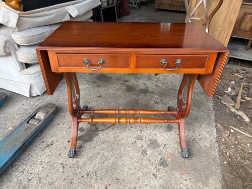 Drop leaf side - drop, lyre