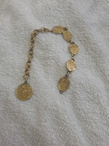 Spanish escudo coin medallion - spanish,