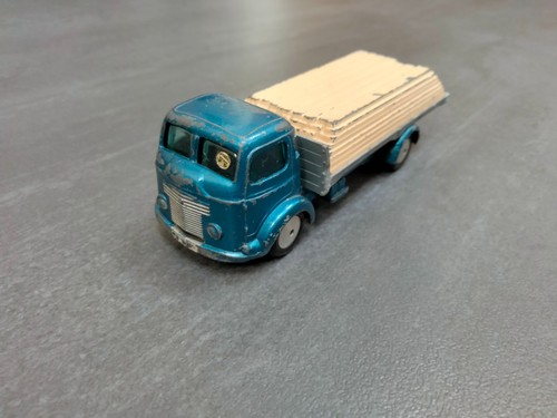 Corgi toys 454 commer 5 - toys,