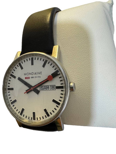Mondaine watch mens - swiss, made