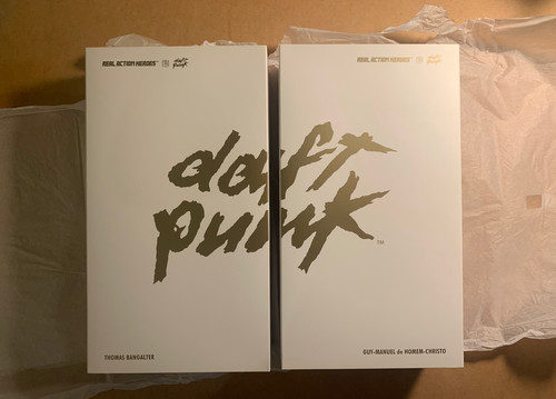 Never used medicom - used, daft
