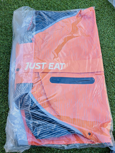 Just eat men orange black - eat, orange/black