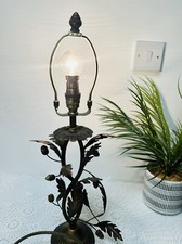 Dorma Leaf And Acorn Table