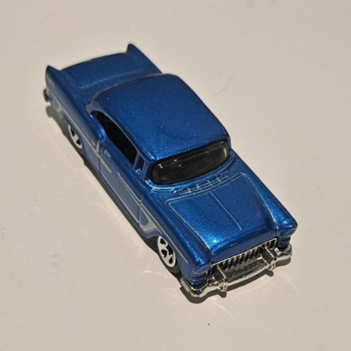 Hot wheels chevy bel air - -,