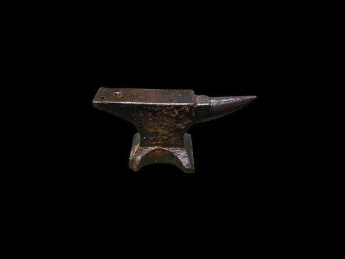 Antique peter wright anvil - antique,