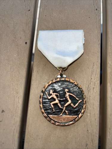 Vintage metal sports medal - vintage,