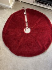 Red Christmas Tree Skirt