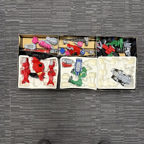 Power rangers dino fury - rangers, zord