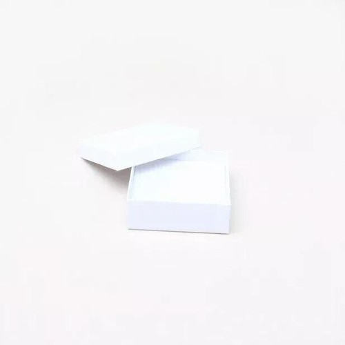 White jewellery gift box - x,
