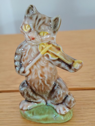 Wade figurine nursery rhyme - nursery,