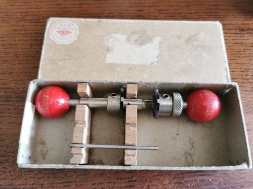 Favourite caseback tool - caseback,