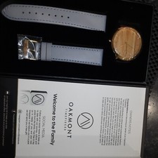 wooden Oakmont watch