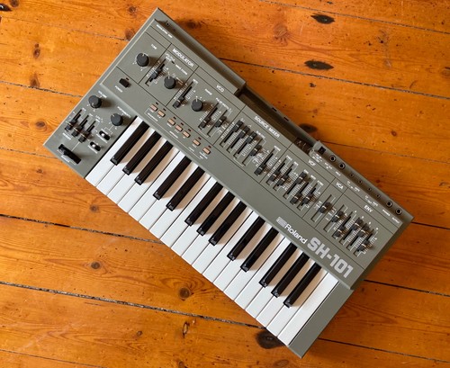 Roland 101 analog - sh-101,