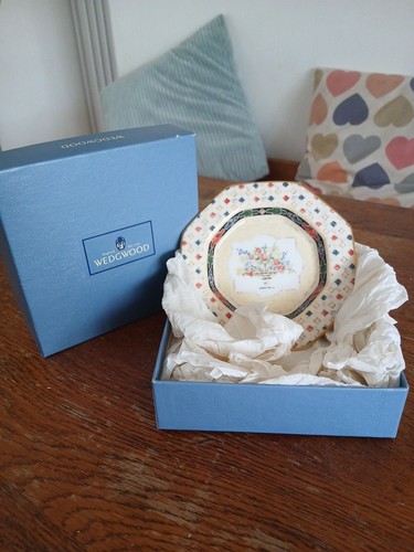 Wedgwood harlequin jewel plate - harlequin,