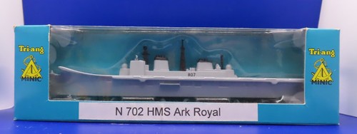 Hms ark royal n702 triang - ark,