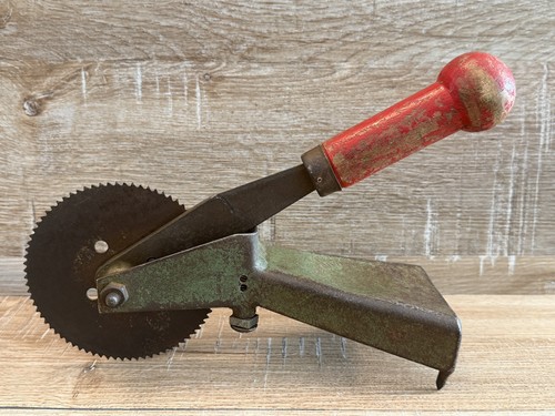 Vintage engineers floorboard - vintage,