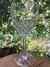 EDINBURGH CRYSTAL - TAY DESIGN - WINE GLASS 17.4cm / 6 7/8" UNUSED NEW