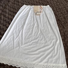 Women’s Vintage M&S St