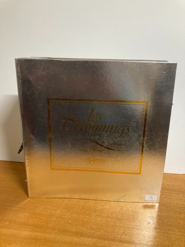 Display folder samples - a, of