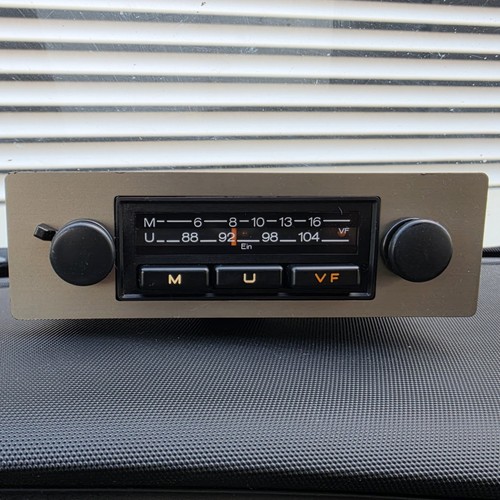Braunschweig 1976 car radio - braunschweig,