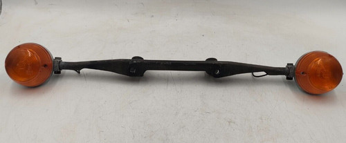 Pair indicators front - of,
