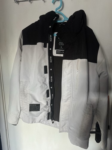 Hollister coat size small - size, s