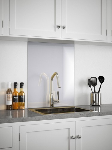 Self adhesive glass - self,