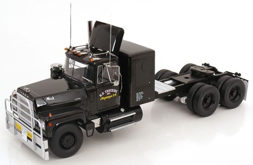 Road kings mack - 1/18, 700l