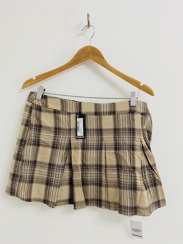 New with tags boohoo - new,
